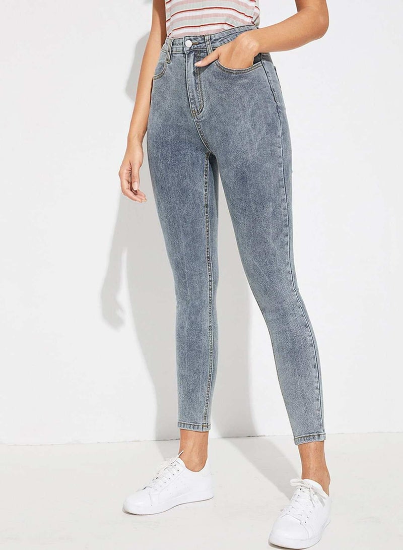 Bleach Wash Skinny Crop Jeans