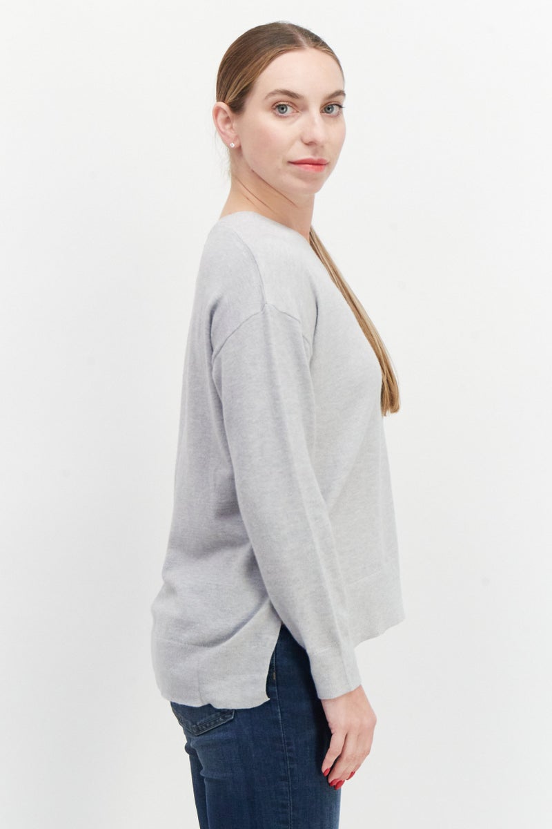 Women V-Neck Long Sleeves Knitted Sweater, Light Grey