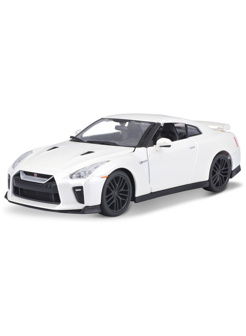 Nissan GT-R 1:24 Diecast