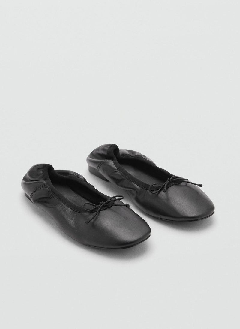 Leather Ballet Flats With Bow