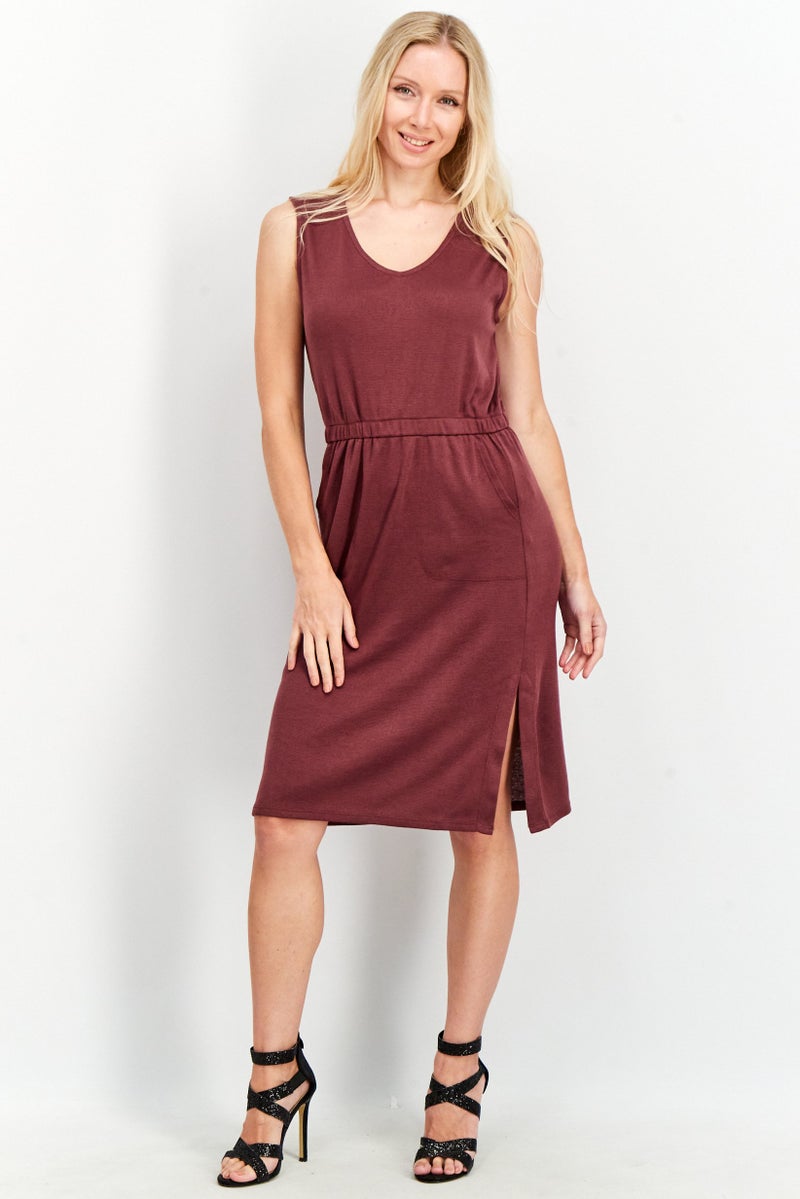 Women Textured V Neck Midi Dress, Currant
