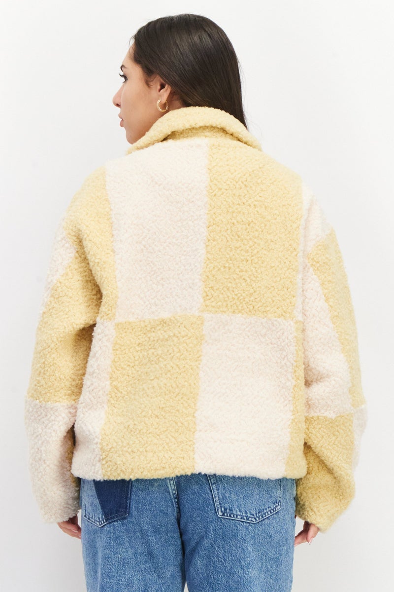 Women Spread Collar Textured Sweater, Yellow/White