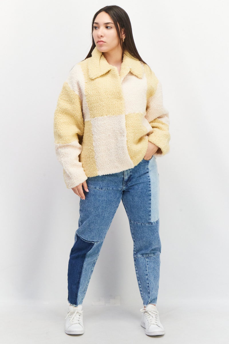 Women Spread Collar Textured Sweater, Yellow/White