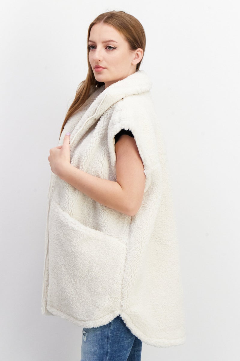 Women Textured Sleeveless Faux Fur Vest, Off White