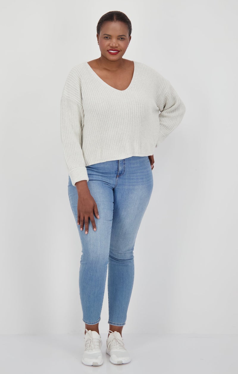Women Plus Size V-Neck Knitted Crop  sweater , Light Grey