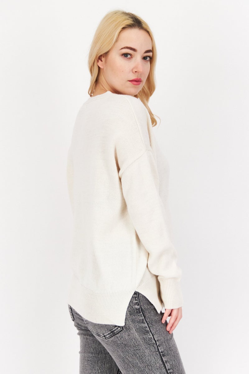 Women V Neck Knitted Sweaters, White