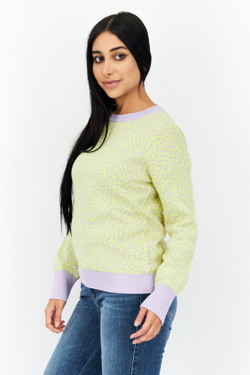 Women Crew Neck Animal Print Sweaters, Yellow