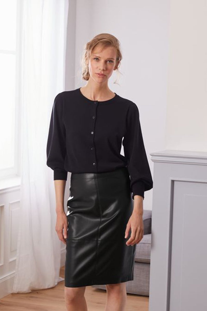 Women Solid Pencil Skirt, Black