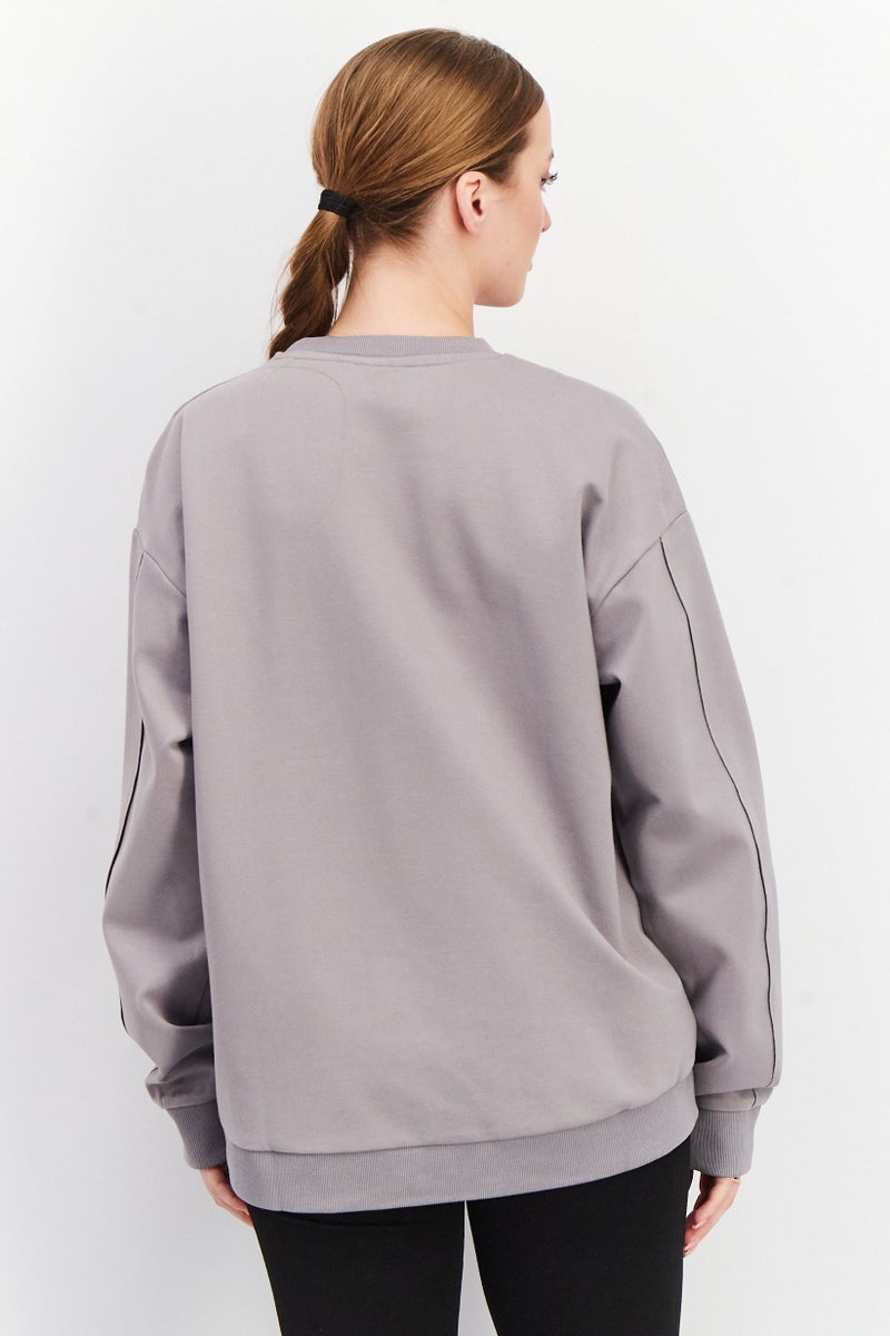 Women Oversized Fit Long Sleeve Tekija Sweatshirt, Gull