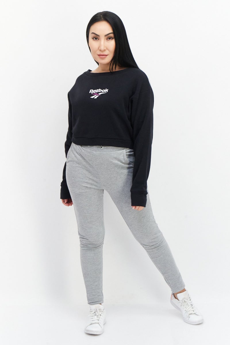 Women Sportswear Fit Classic Crew Neck Crop Sweatshirt, Black