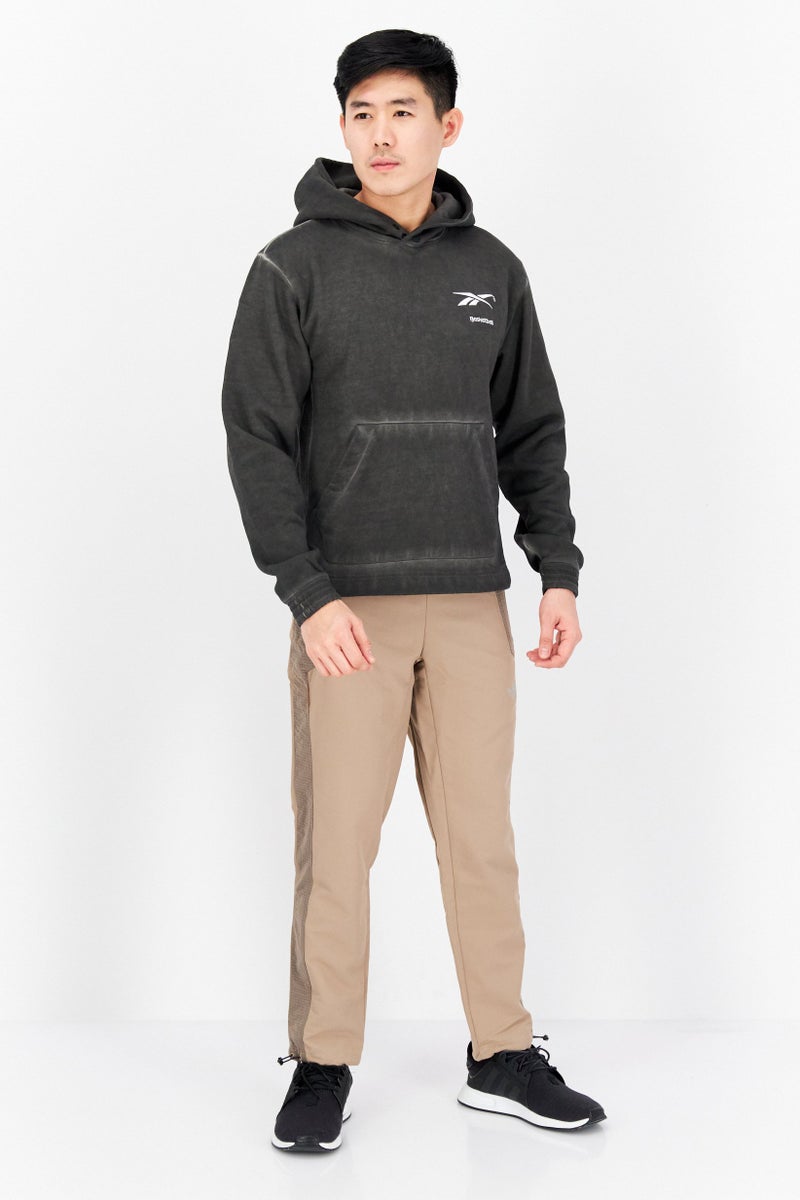 Men Sportswear Fit Long Sleeve Outdoor Sweatshirt, Washed Black