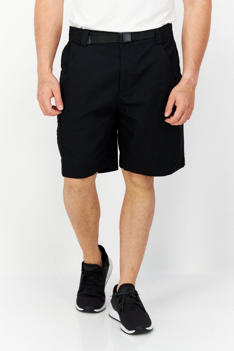 Men Solid Basic Shorts, Black