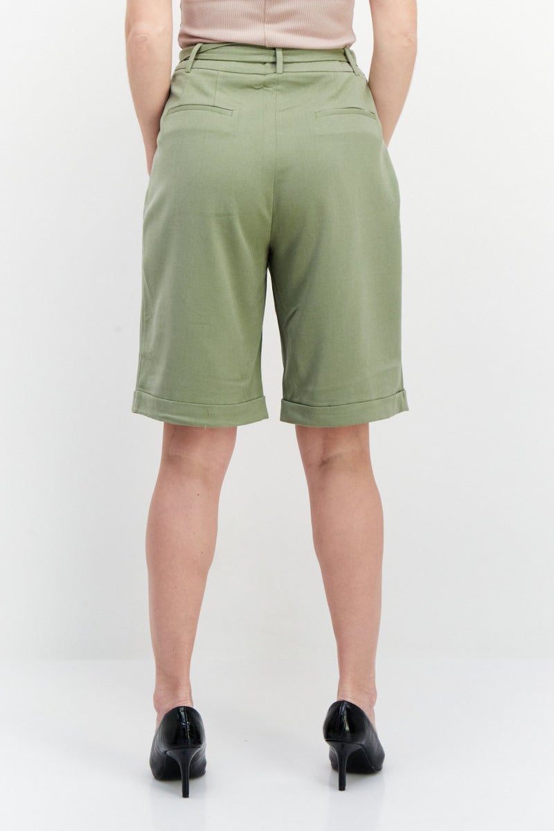 Women Belted Plain Basic Shorts, Light Olive