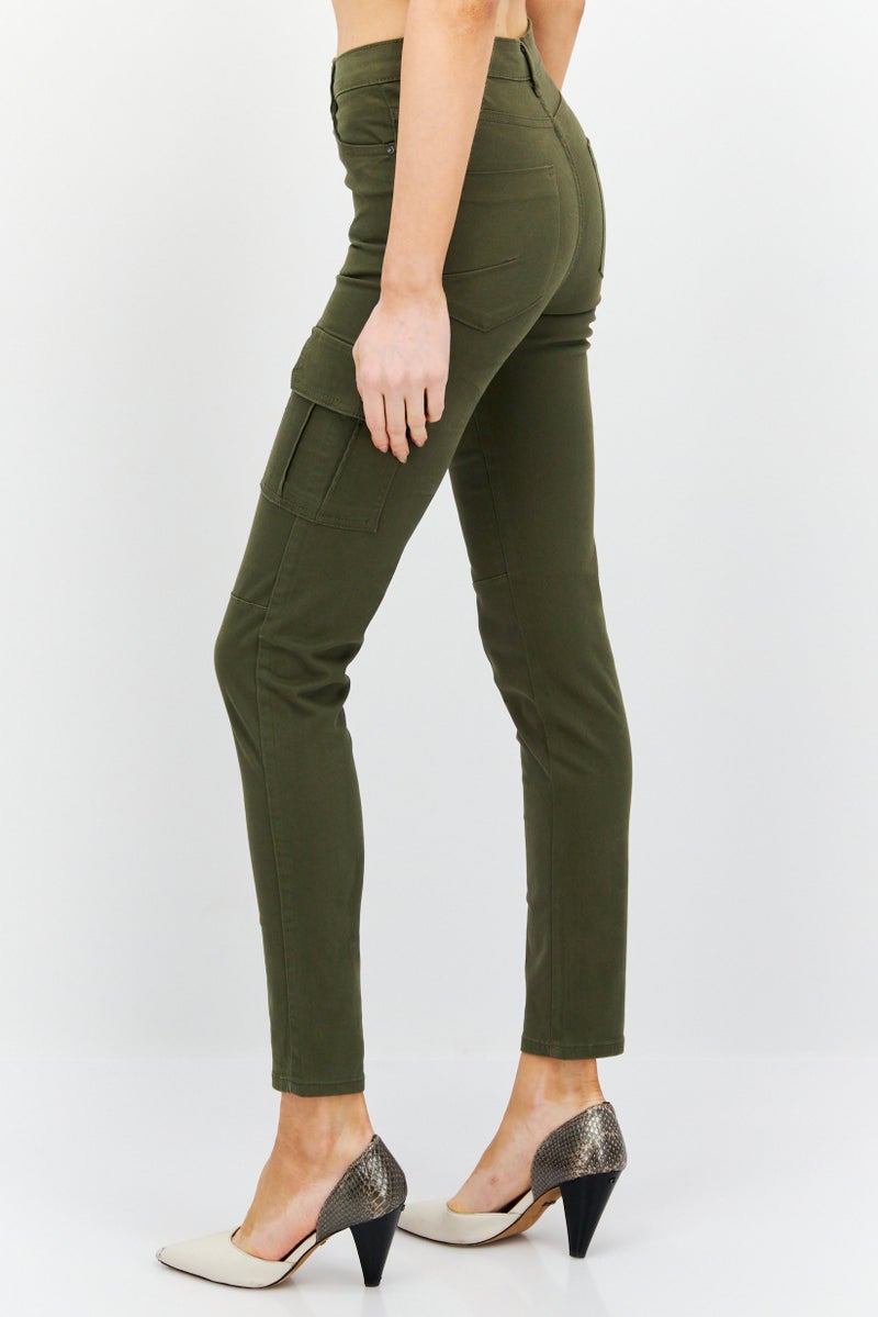 Women Regular Fit Solid Skinny Leg Cargo Pant, Khaki Green