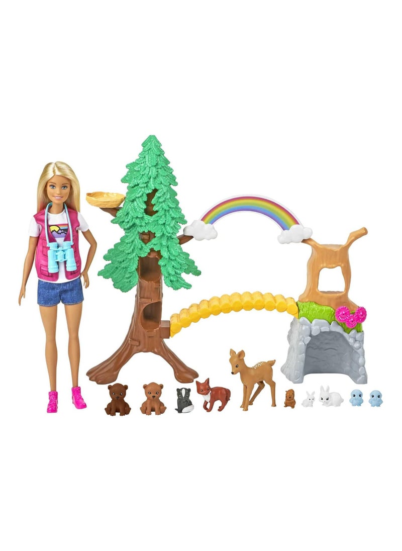 Barbie Wilderness Guide Doll and Playset, Blonde Fashion Doll with 10 Animal Figures