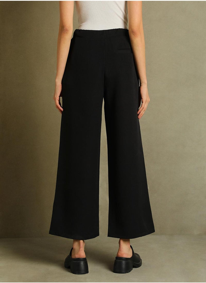 Women's Black 100% Polyester Solid Full Length Pleat Front Relaxed Fit Trouser
