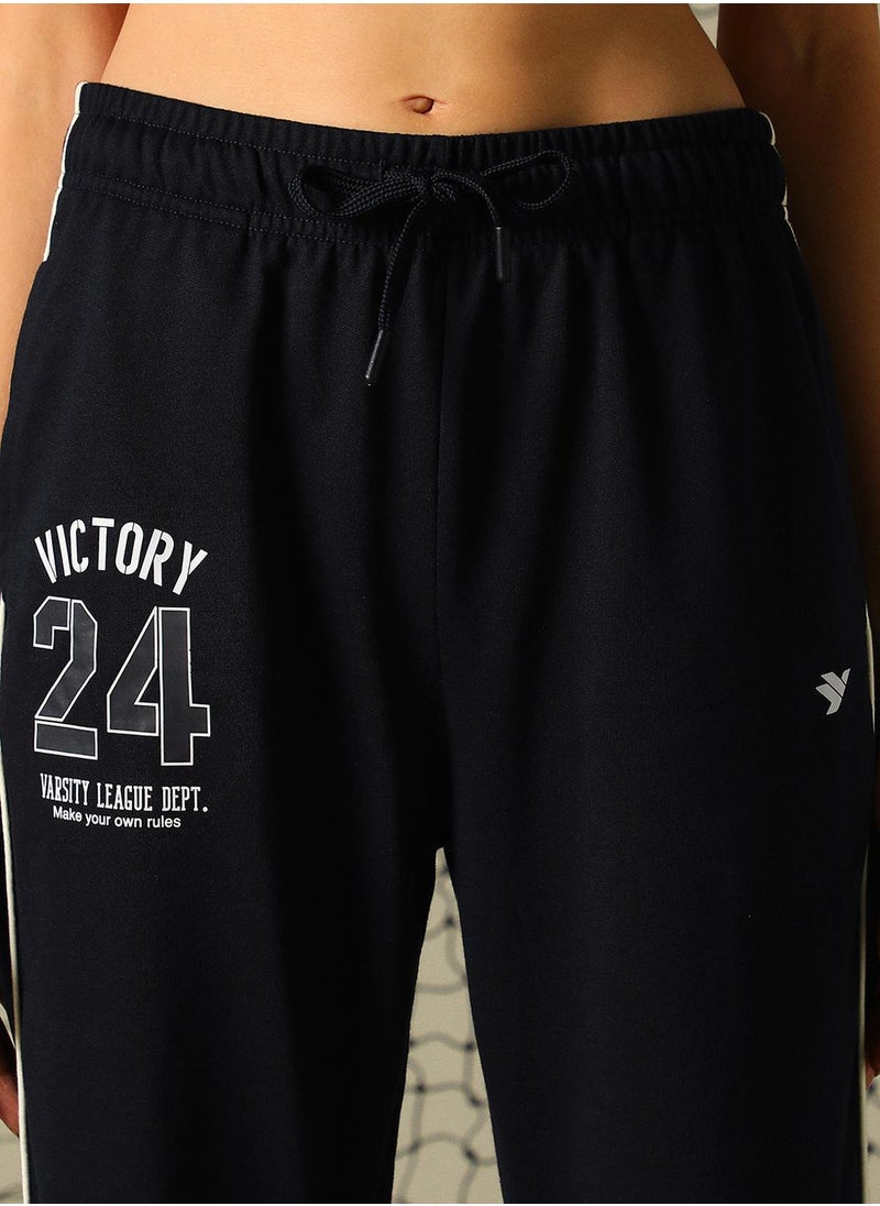 Women's Navy 100% Polyester Printed Full Length Casual Regular Fit Trouser