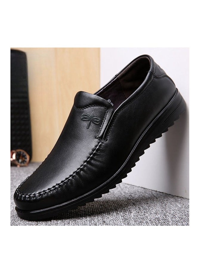 Versatile Retro Casual Leather Shoes