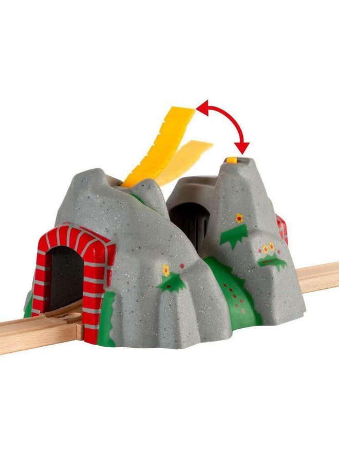 World - 33481 Adventure Tunnel - Interactive Toy Train Accessory For Kids | Enhances Motor Skills | Compatible With All Brio Train Sets | Fsc-Certified Beech Wood | Ideal For Ages 3 And Up