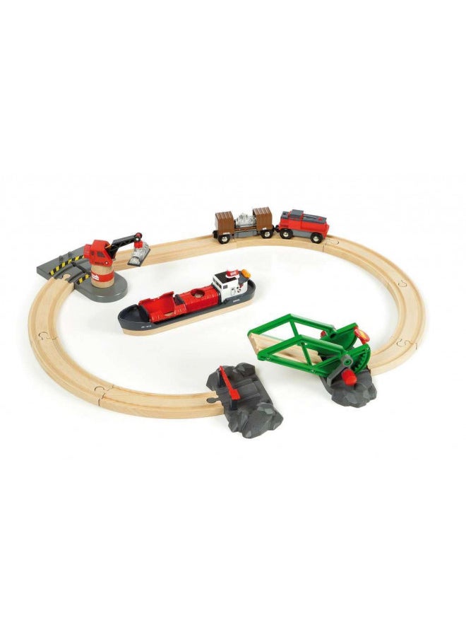 BRIO World - 33061 Cargo Harbor Set | 16 Piece Toy Train with Accessories and Wooden Tracks for Kids Ages 3 and Up