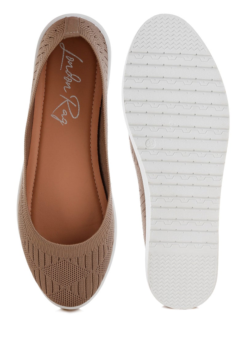 Knitted Flat Ballet Flats in Taupe