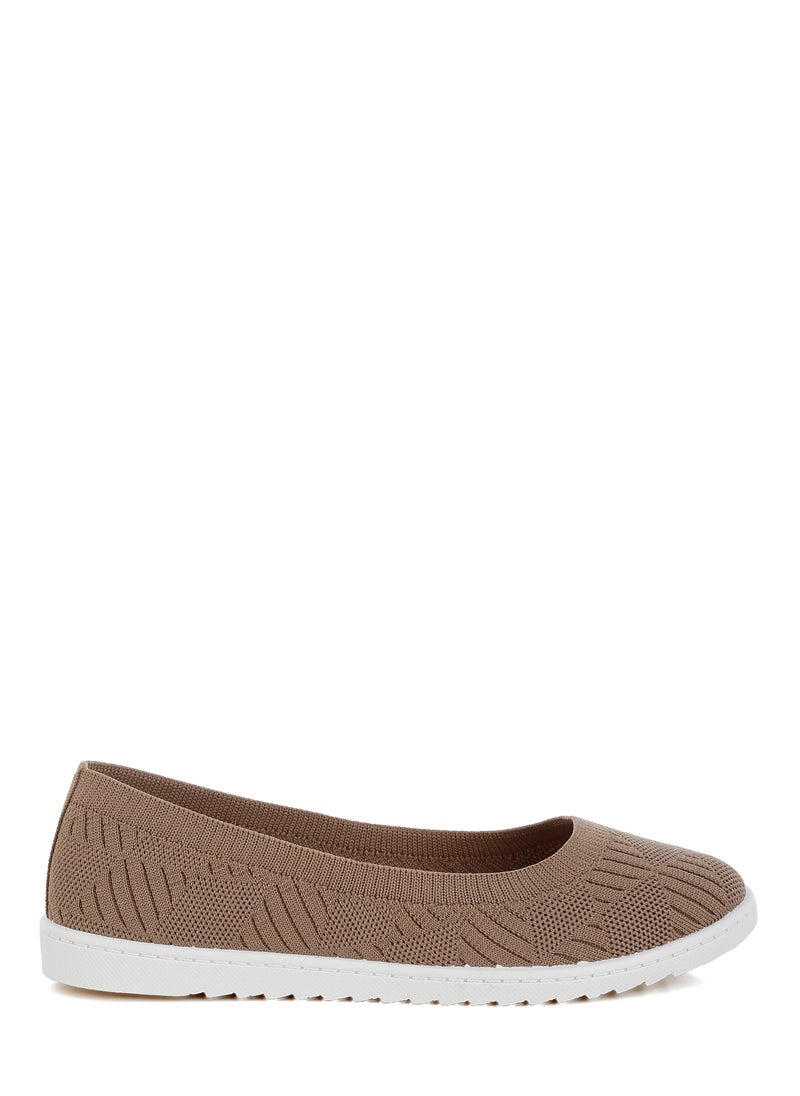 Knitted Flat Ballet Flats in Taupe