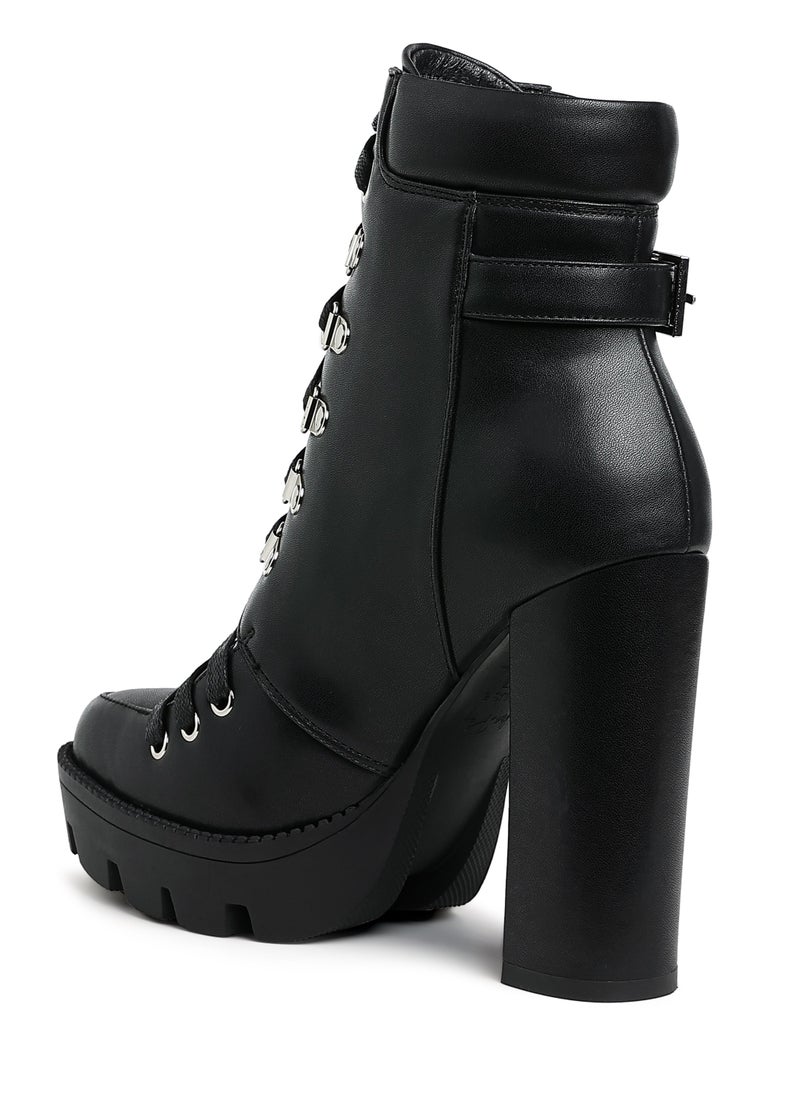 Lace up Combat Boots in Black