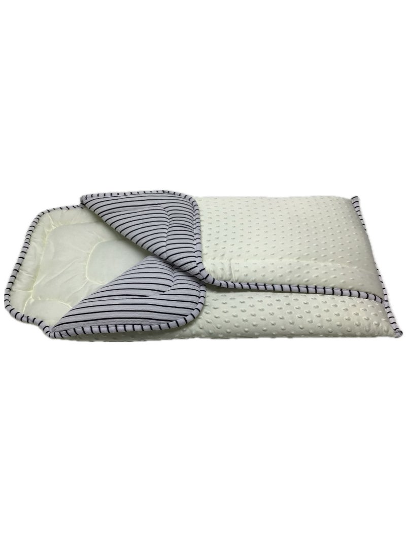 Baby sleeping bag comforter with  zip baby sleeping comforter made of Jacquard 3d embossed fabric from sweet baby in Ajman