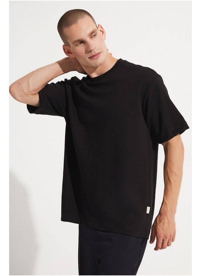 June Men Oversize Pattern Crew Neck Tshirt Black