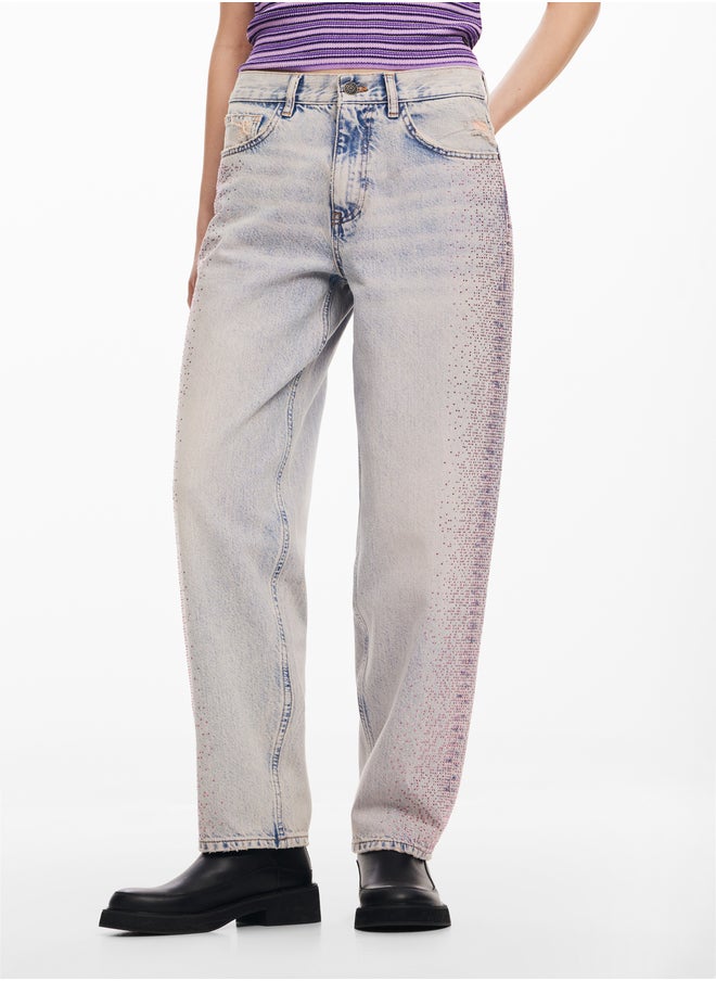 Straight Jeans With Rhinestones