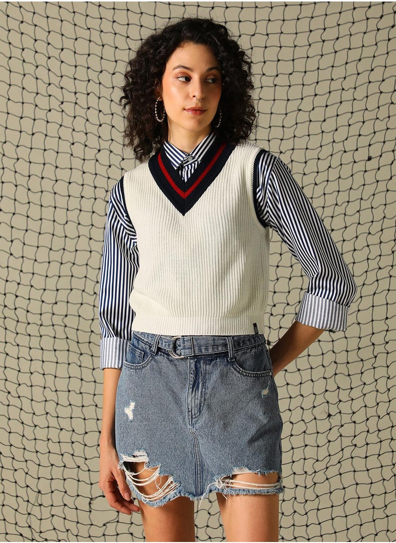 Women's Off White 100% Acrylic Solid Regular Fit Sweater