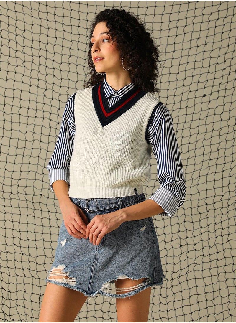 Women's Off White 100% Acrylic Solid Regular Fit Sweater