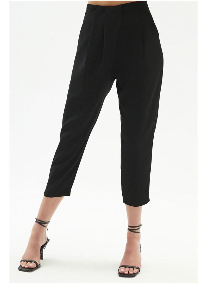 Pleated Detailed Trouser Black