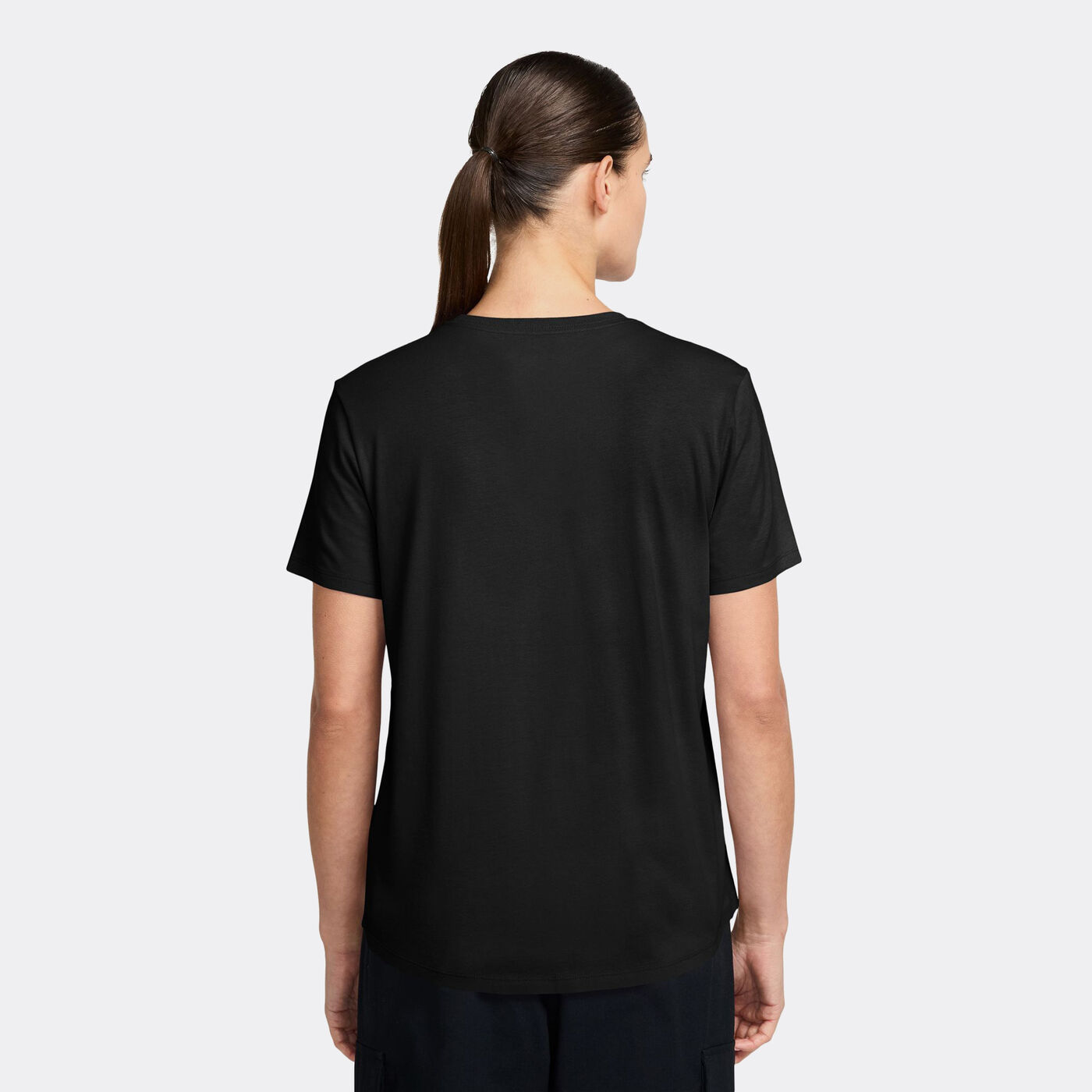 Women's Sportswear Club T-Shirt