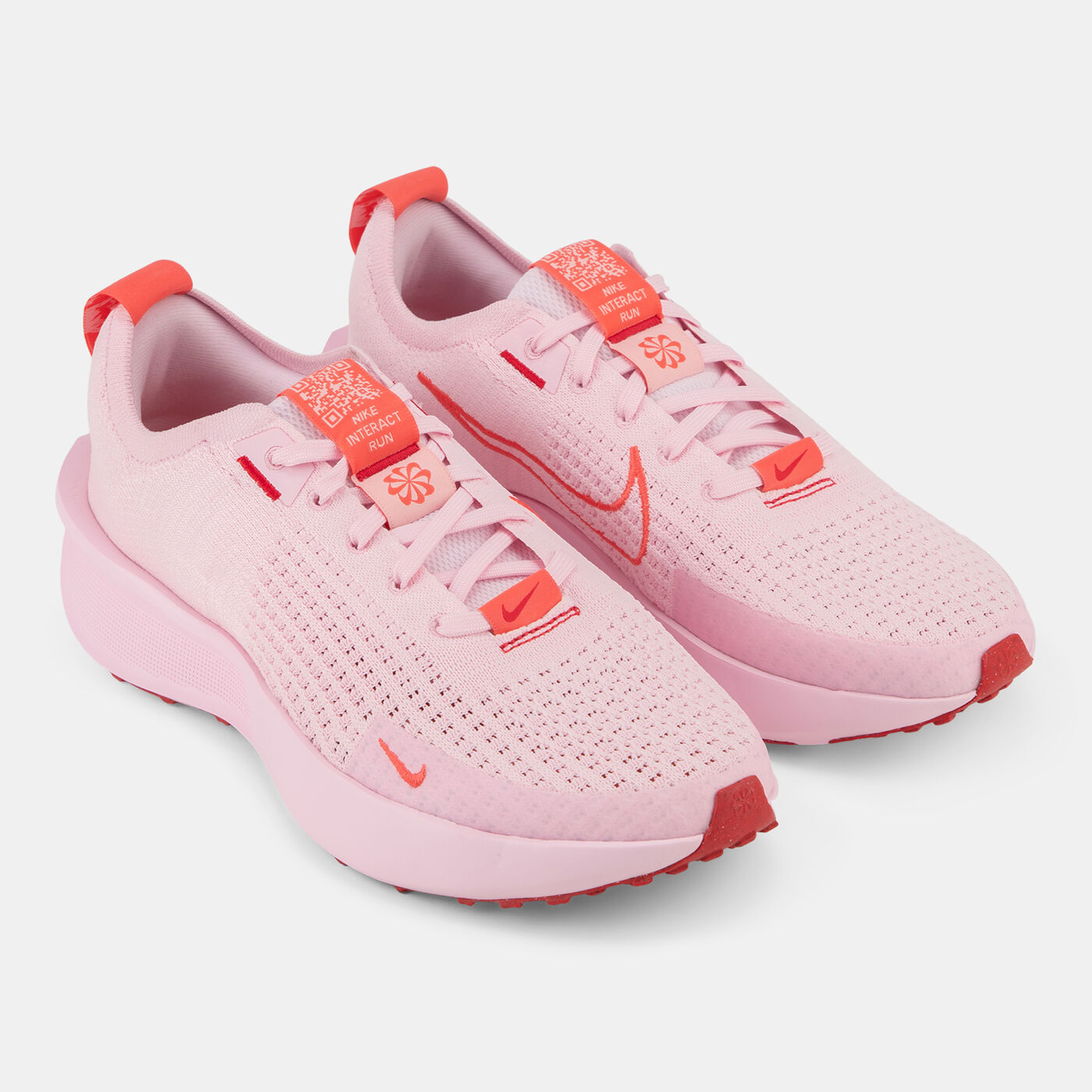 Women's Interact Run SE Road Running Shoes