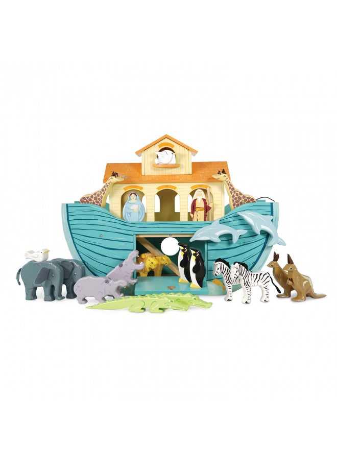 Le Toy Van - Pretend Play Educational Wooden Ark Role Play Toy | Suitable for A Boy Or A Girl 3 Years Old Or Older (TV259)