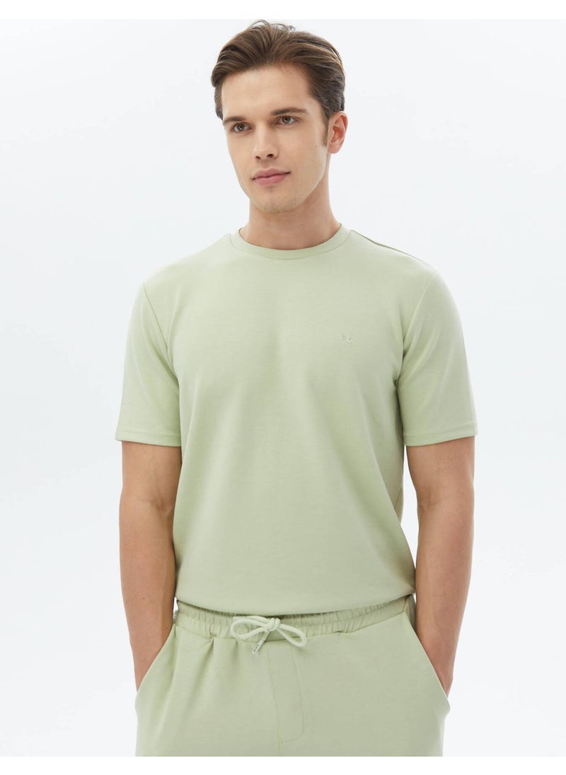 Light Green Plain Crew Neck T-Shirt