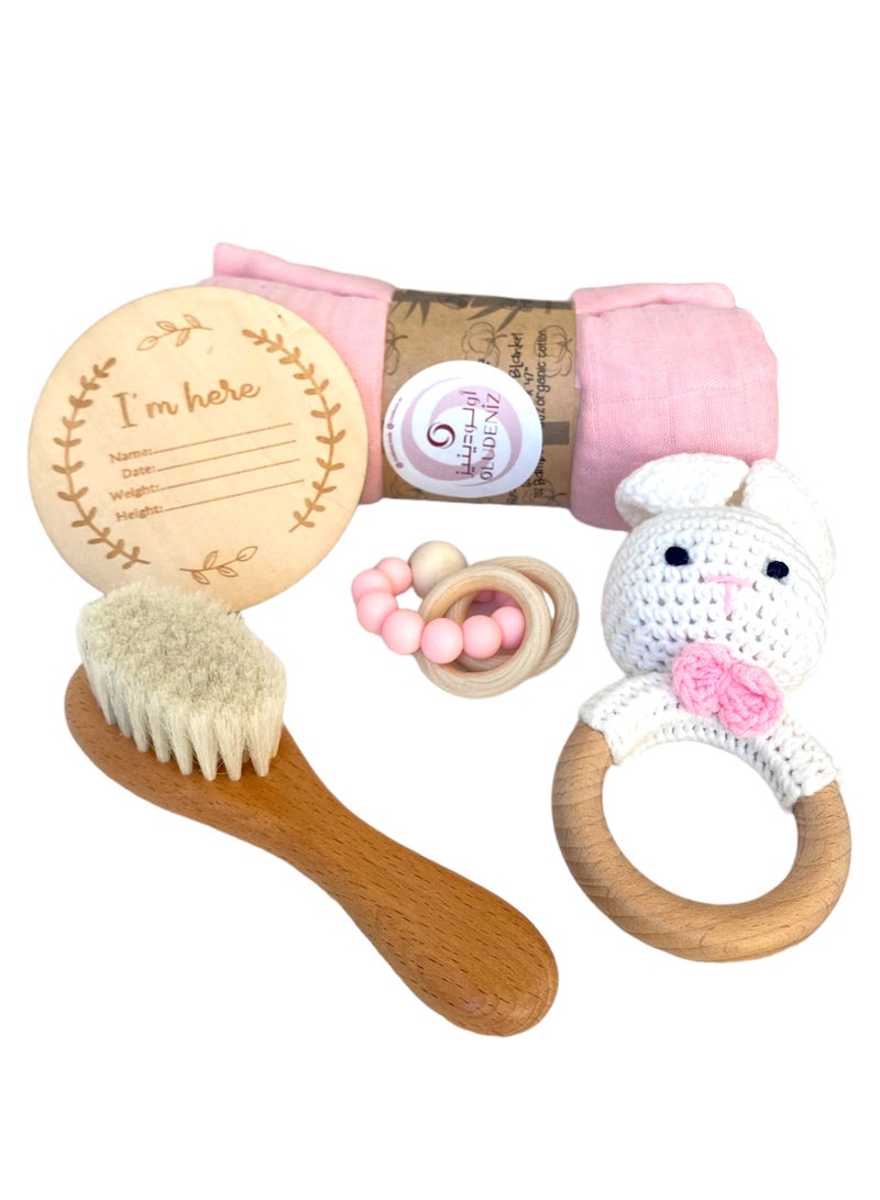 Newborn Baby Shower Gift Set This beautiful gift set is the perfect way to welcome a new baby into the world