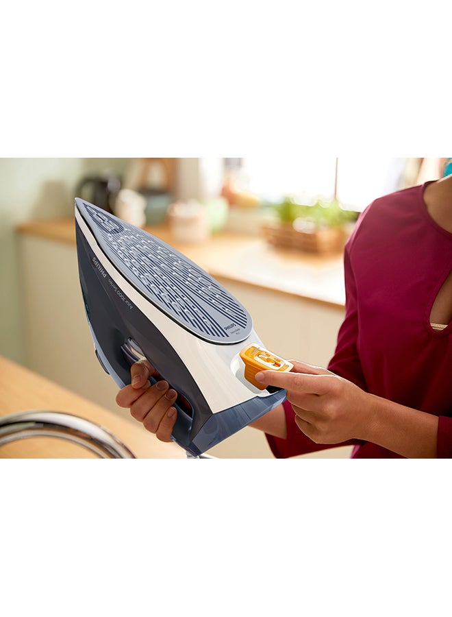 Steam Iron 7000 Series - 50g/min Continuous Steam, 250g Steam Boost, SteamGlide Plus Soleplate, Auto-Off, Vertical Steam, 2800 W DST7030/26 Dark Blue