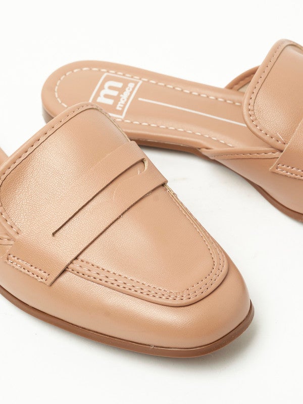 Ezra Close Toe Slip Ons