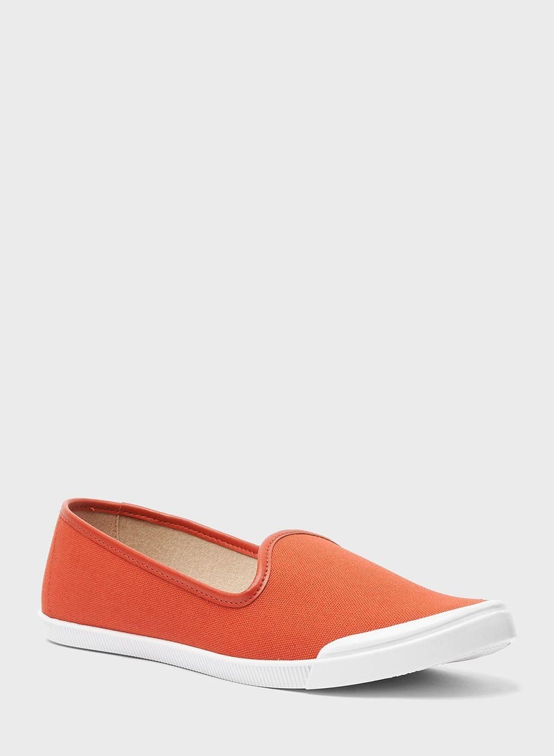 Paula Slip ons