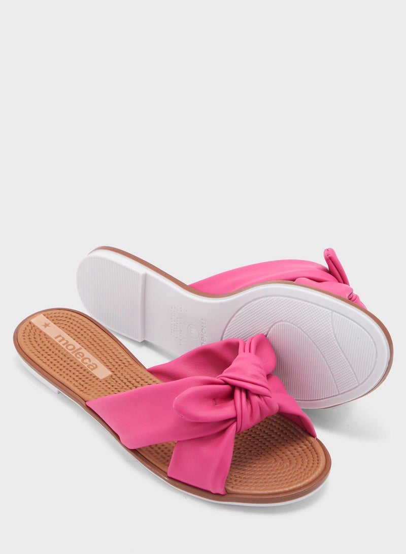 Noah Cross Strap Flat Sandals