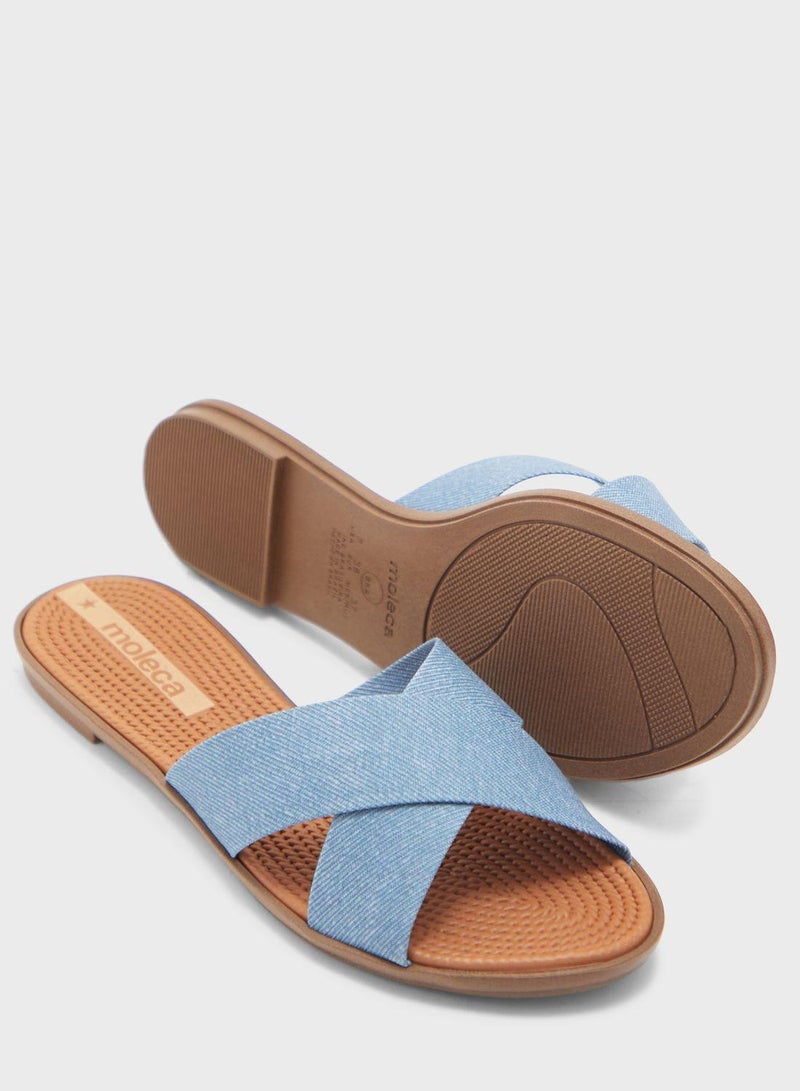 Azariah Cross Strap Flat Sandals