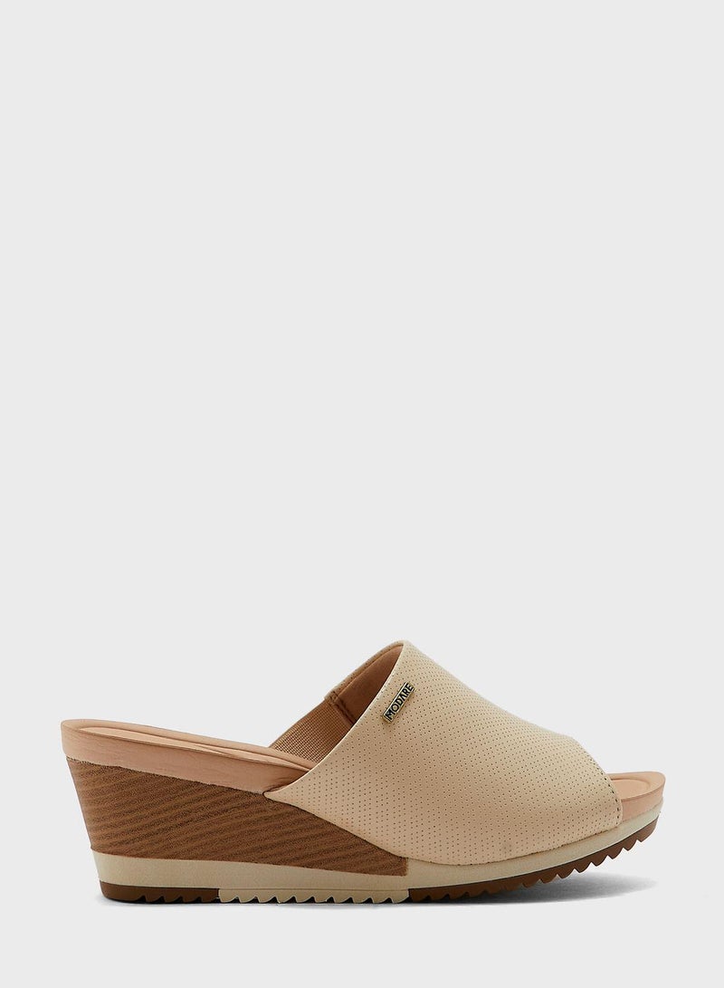 Raquel Wedge Sandals