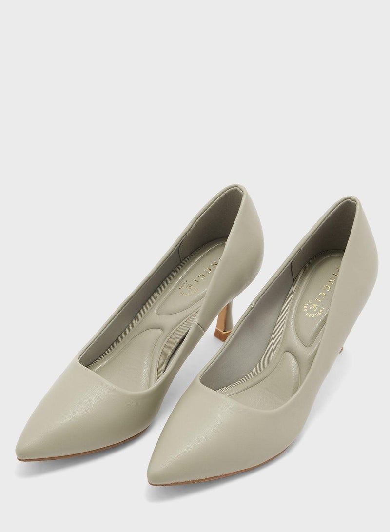 Pointed Toe Mid Heel Pumps