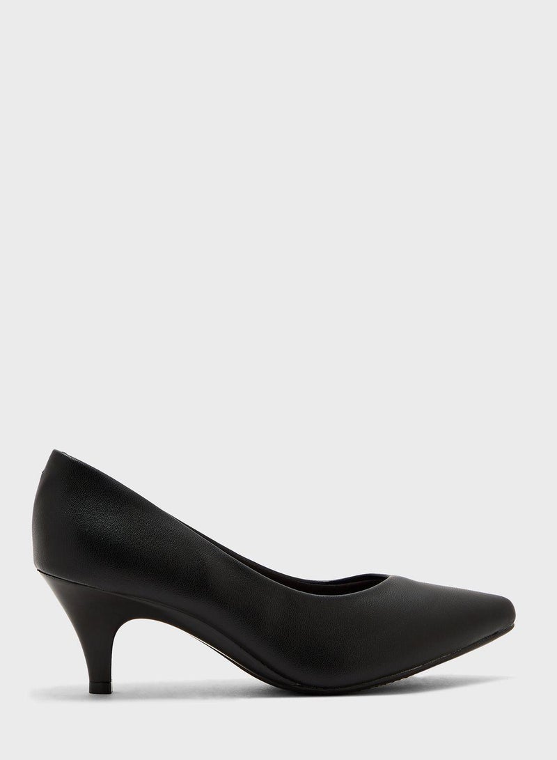 Kalani Pointed Toe Mid Heel Pumps