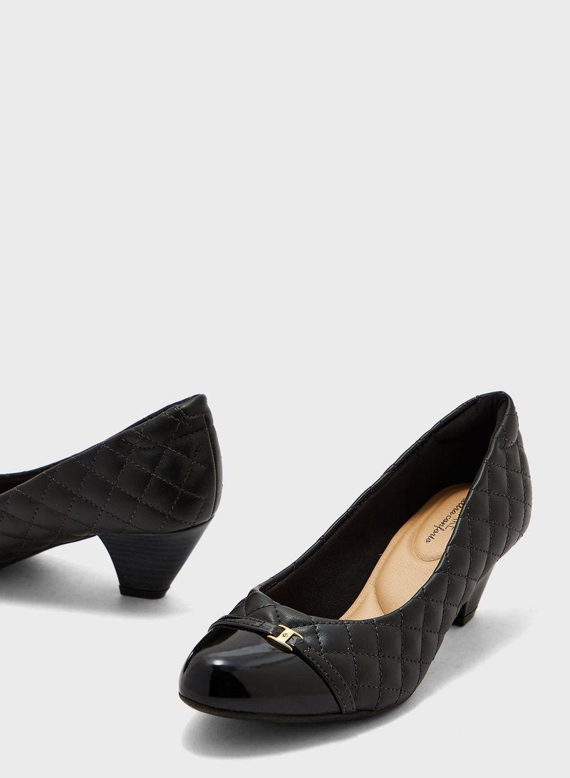 Scarlet Pointed Toe Low-Heel Pumps