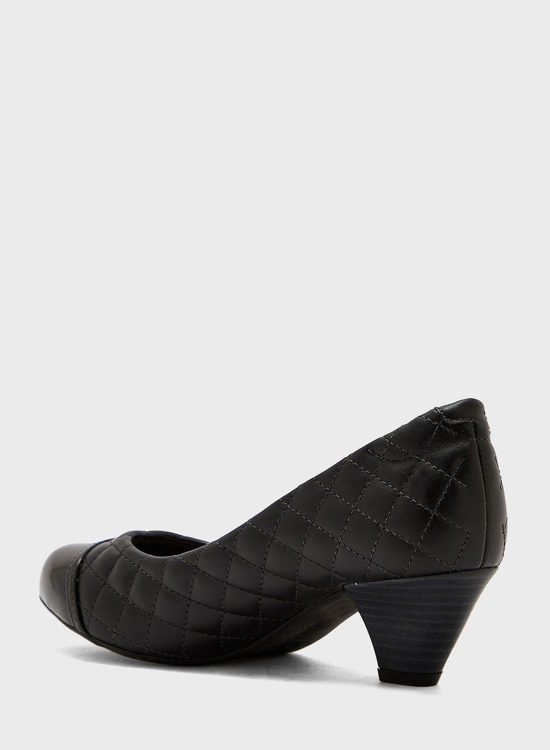 Scarlet Pointed Toe Low-Heel Pumps