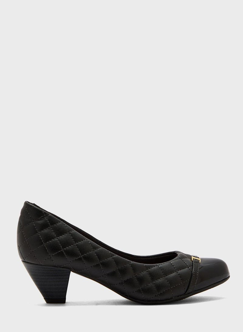 Scarlet Pointed Toe Low-Heel Pumps