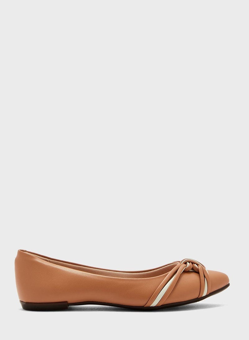 Frances Close Toe Ballerinas